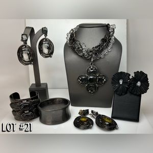 Boutique Jewelry Bundle